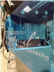 HydraFacial Machine 10in1 with Original handle