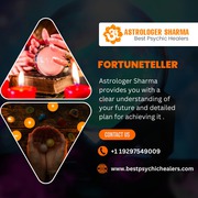 Fortuneteller in New York